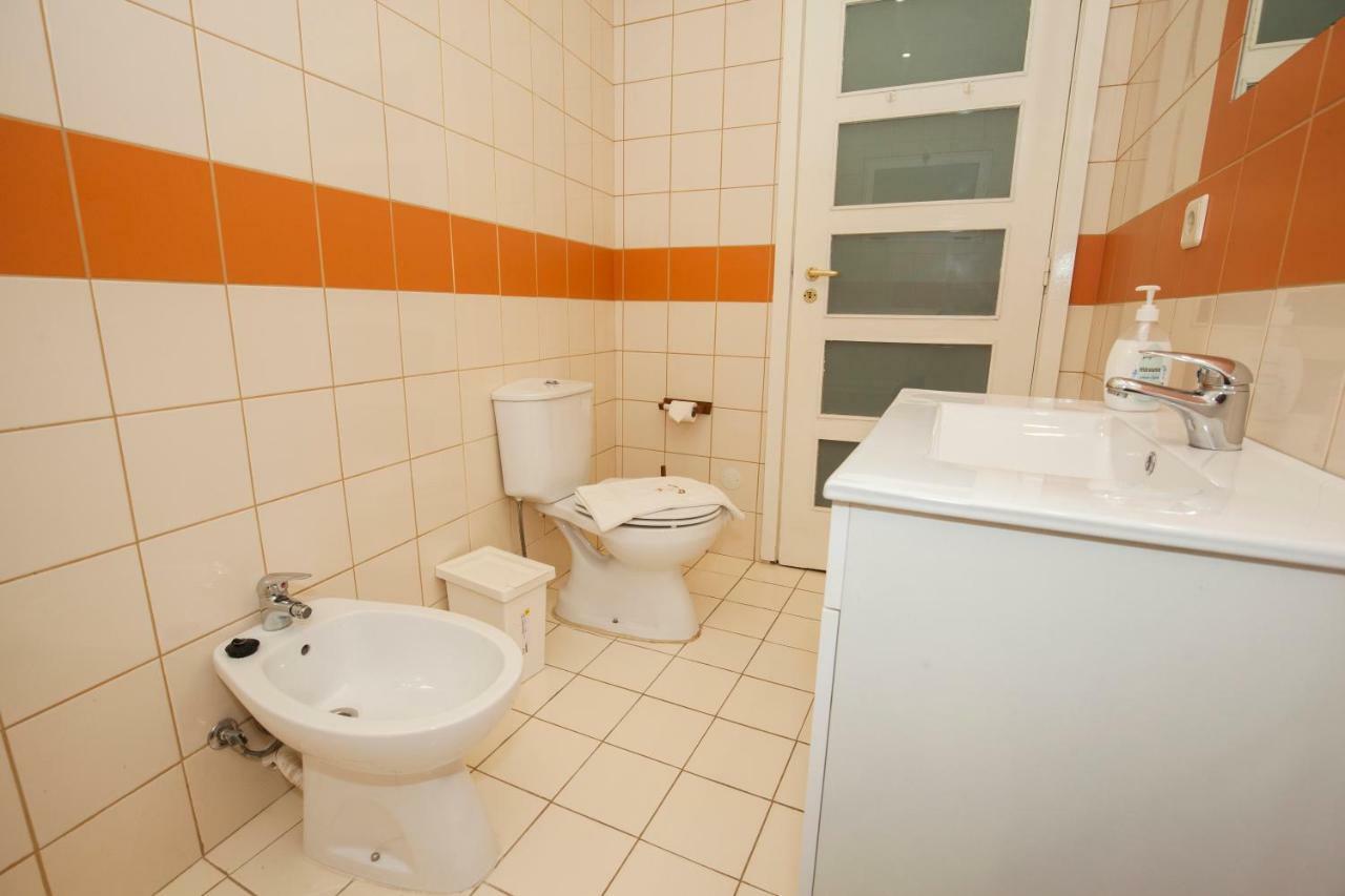 Ml Apartments Charming Rooms Порту Экстерьер фото