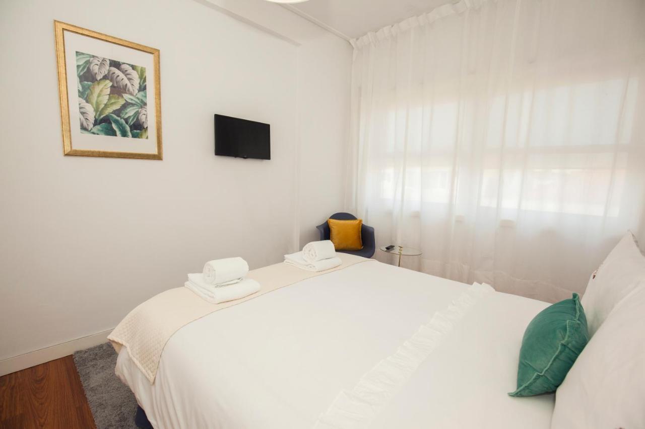 Ml Apartments Charming Rooms Порту Экстерьер фото